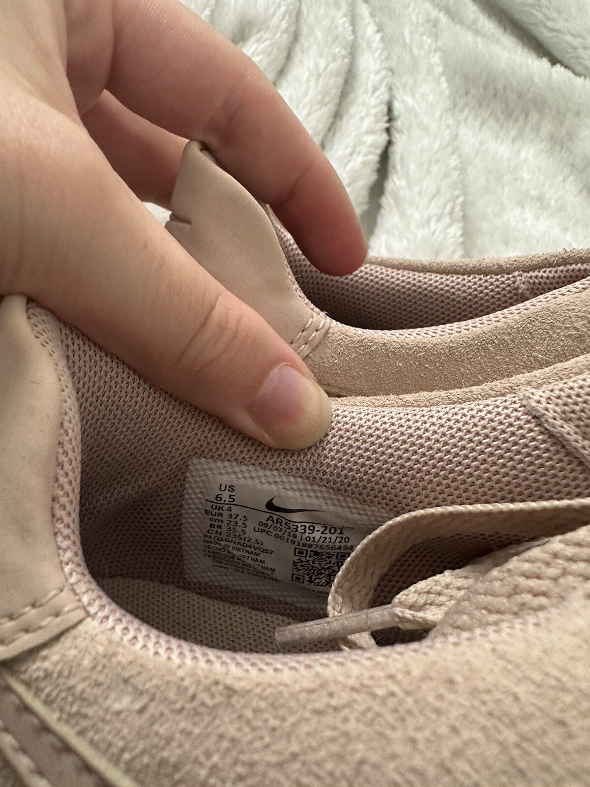 Original Air Force shoes pallet – Bulk AF1 Wholesale Sneakers for Resale – Bild 5